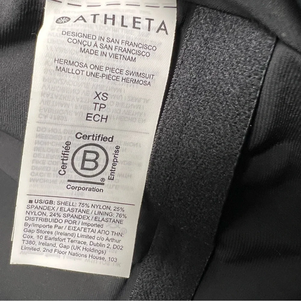 Athleta Women’s Hermosa Black One Piece Swimsuit XS 657678